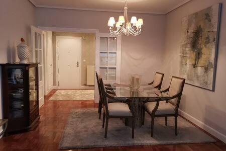 Habitacion Con Bano Privado En Bilbao Luaran gambar