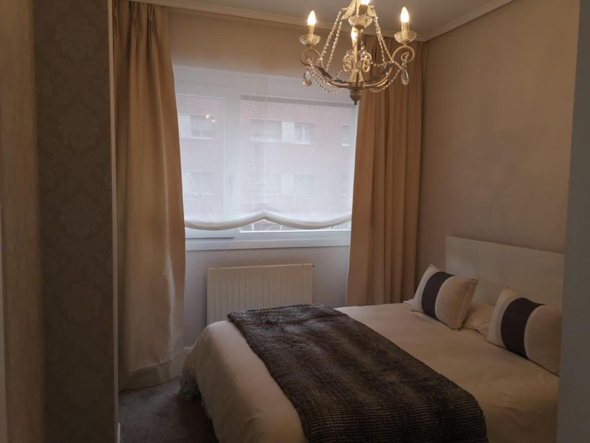 Habitacion Con Bano Privado En Bilbao Luaran gambar